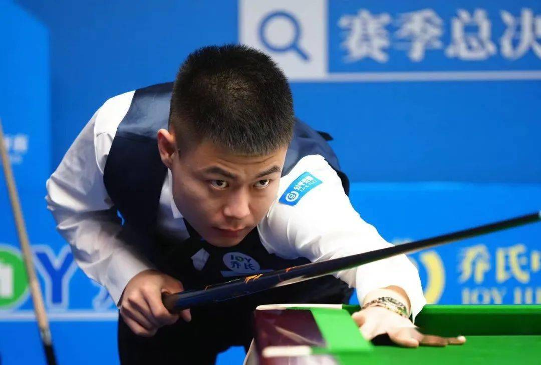 在这场充满 在这场充满