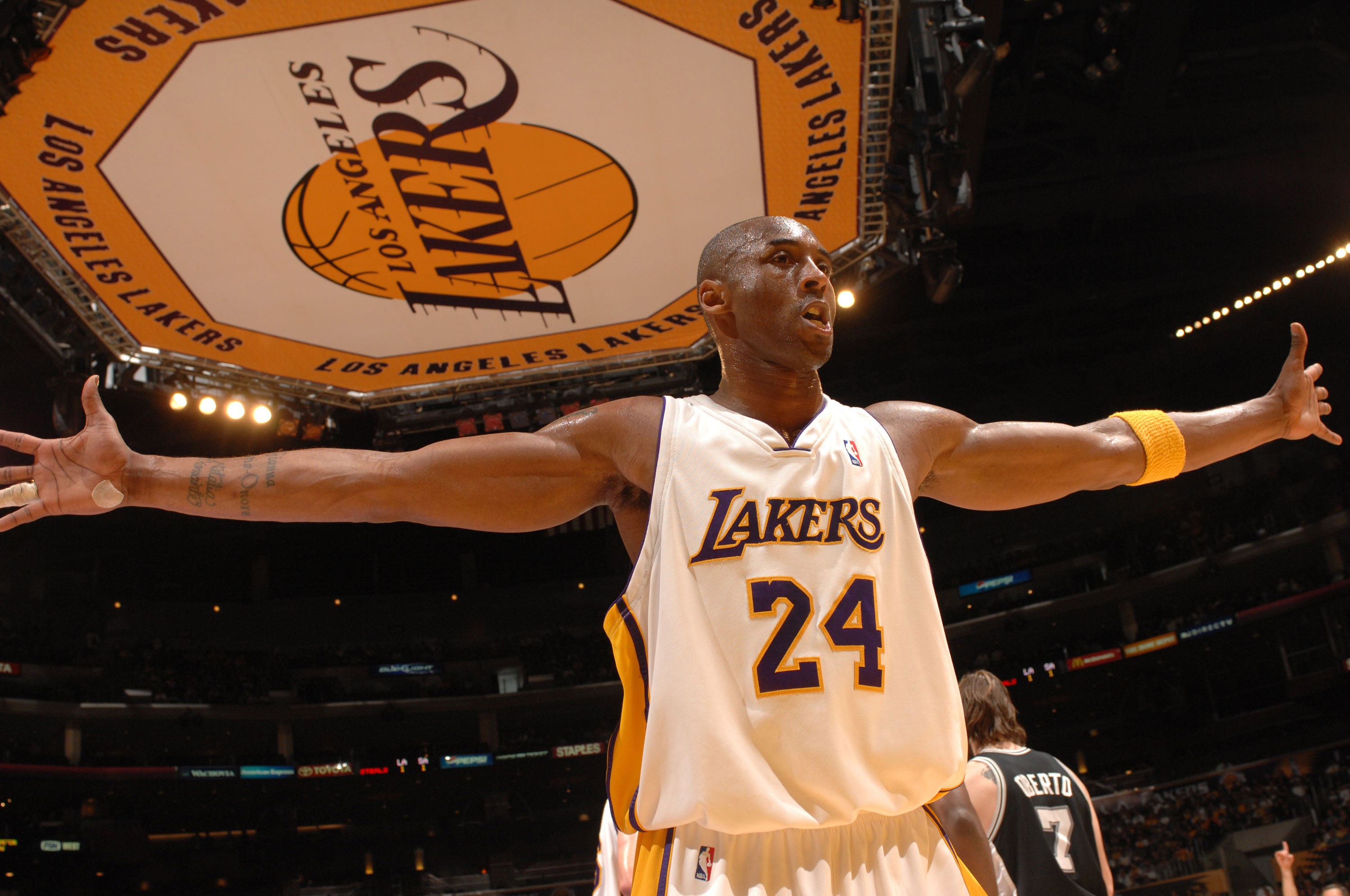 也反映出近 也反映出近